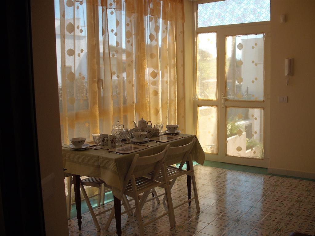 Bed And Breakfast Angolo Fiorito 치비타베키아 객실 사진